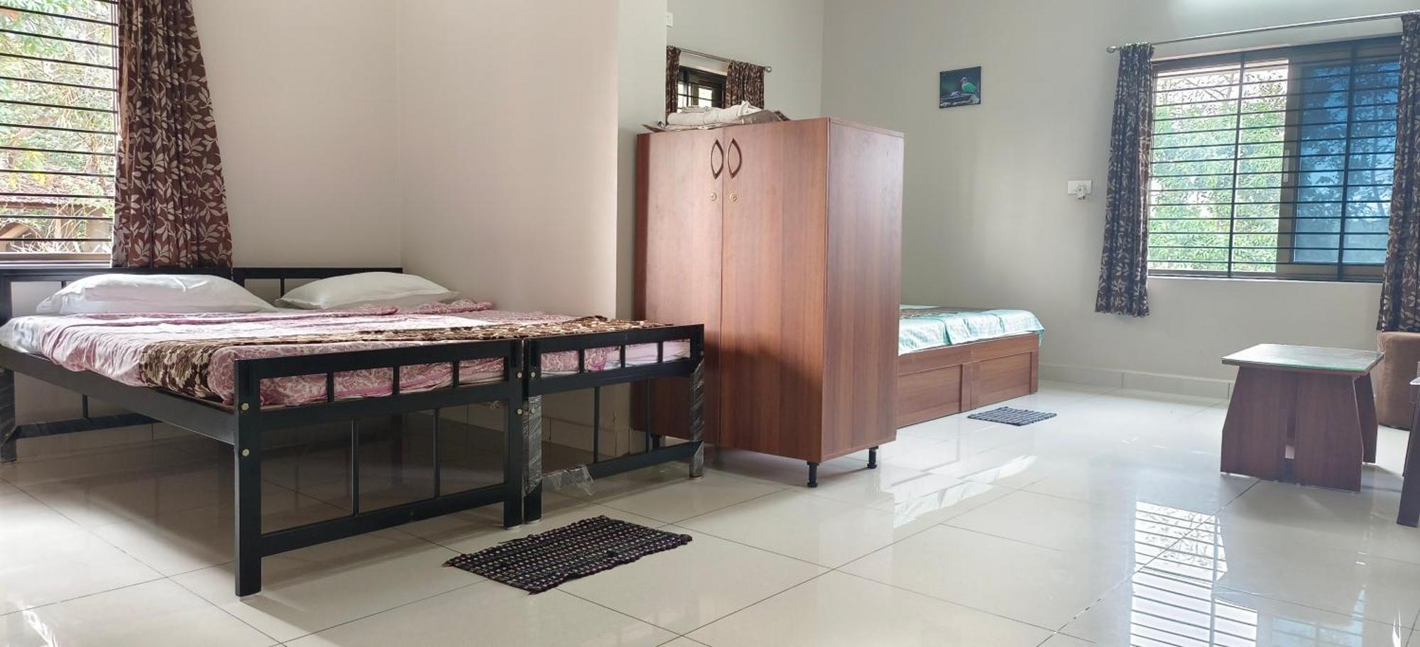 Sugamya Farm Guesthouse Σαγκάρ Δωμάτιο φωτογραφία